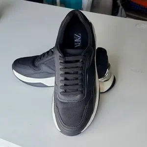 *さおページ* Zara | Shoes | Zara Mens Sneaker Size 4 Size 8 | Poshmark